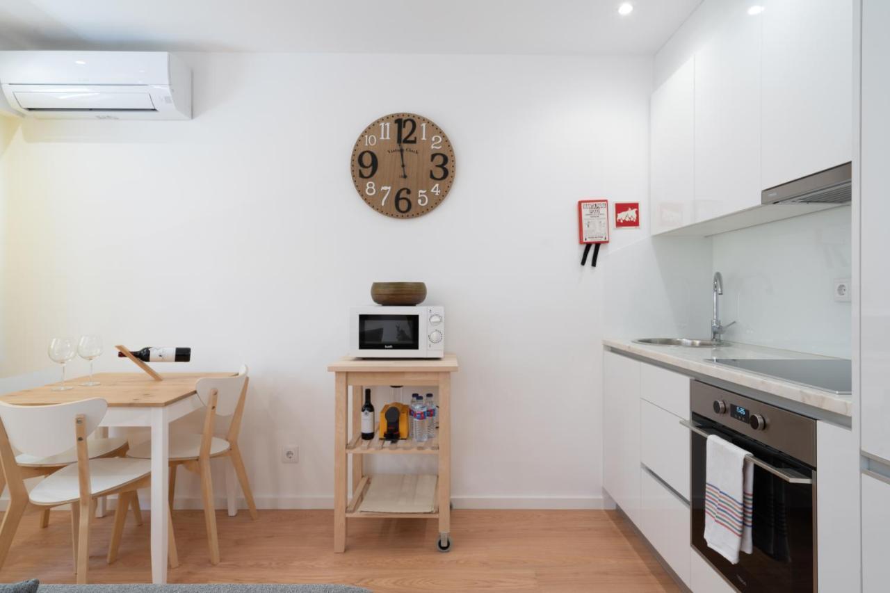 Sweet Sunny Flat W/ Balcony - Gaia Apartment Vila Nova de Gaia Bagian luar foto
