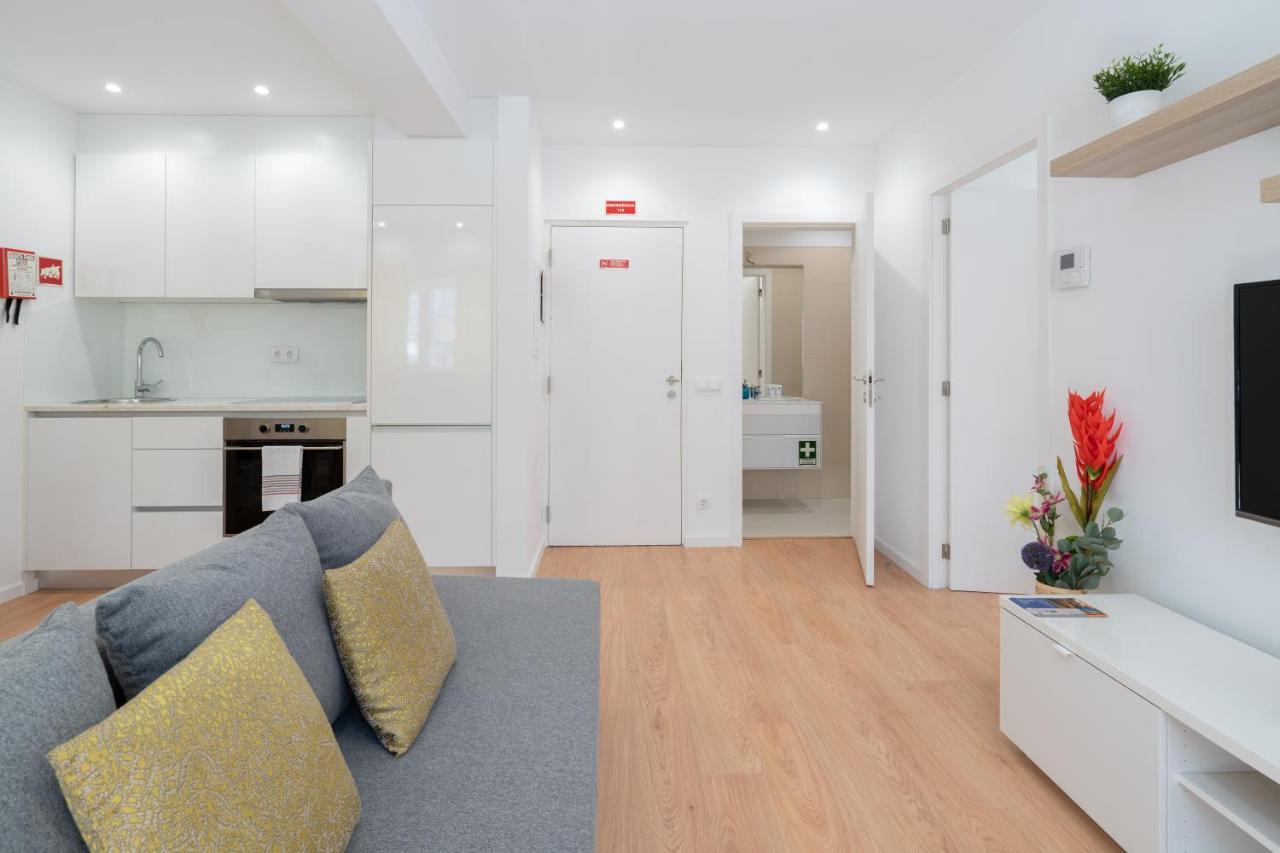 Sweet Sunny Flat W/ Balcony - Gaia Apartment Vila Nova de Gaia Bagian luar foto