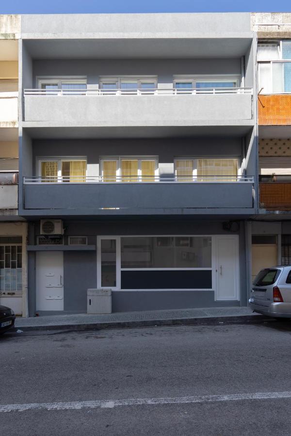 Sweet Sunny Flat W/ Balcony - Gaia Apartment Vila Nova de Gaia Bagian luar foto